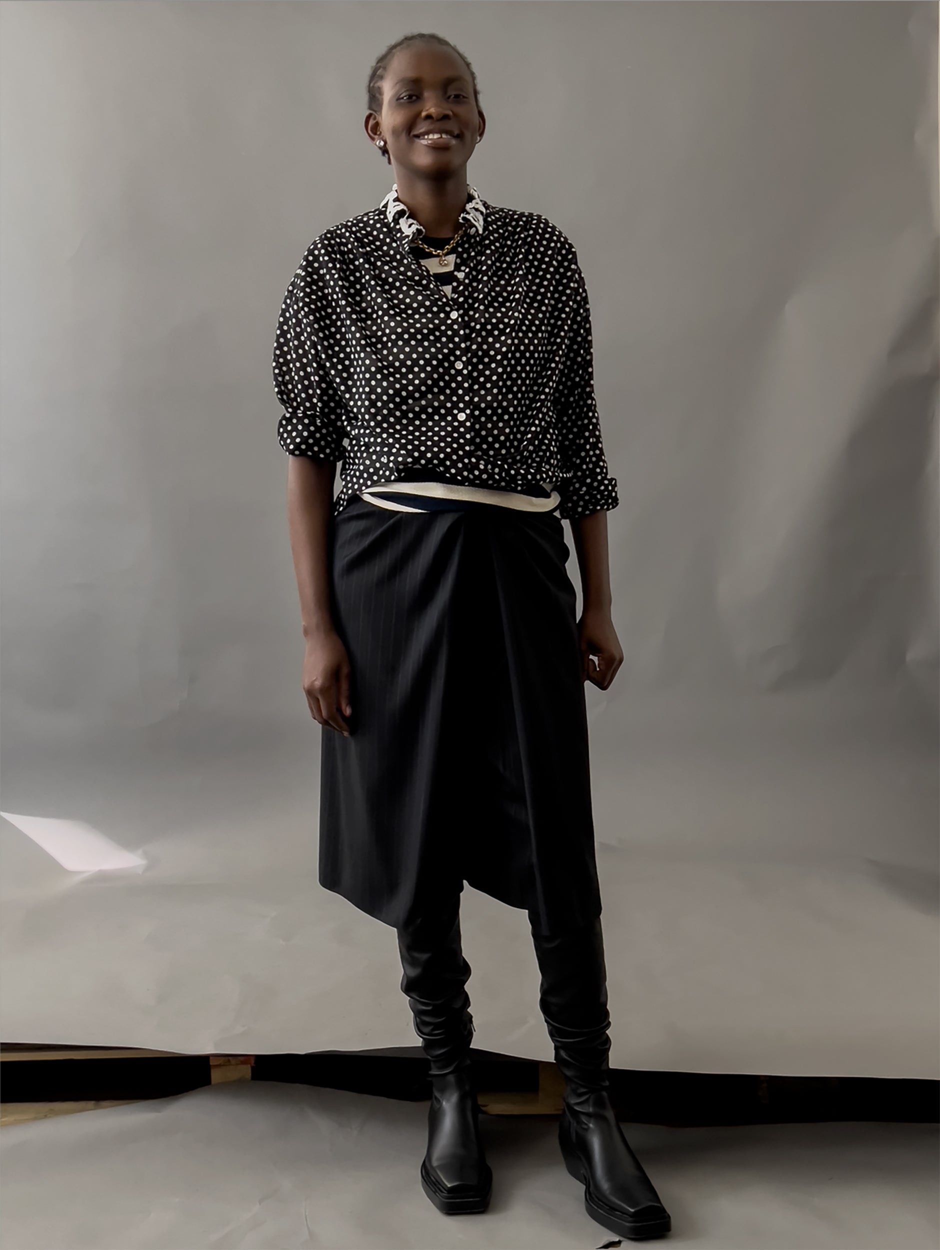 Ref. ZORI TOP 1 - b/w polka dot print top