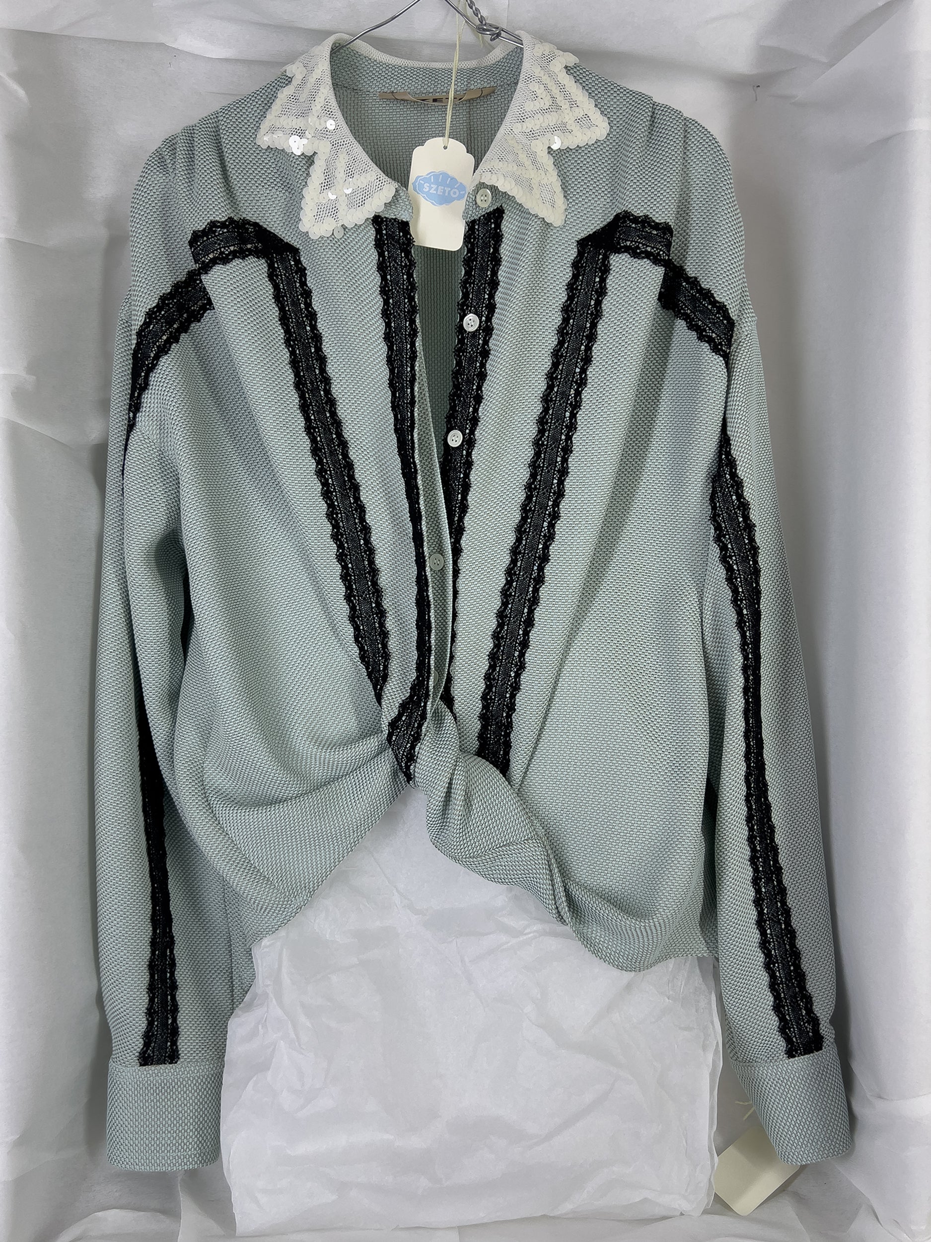 Ref. ZORI TOP 2 - baby blue/sand & black blouse