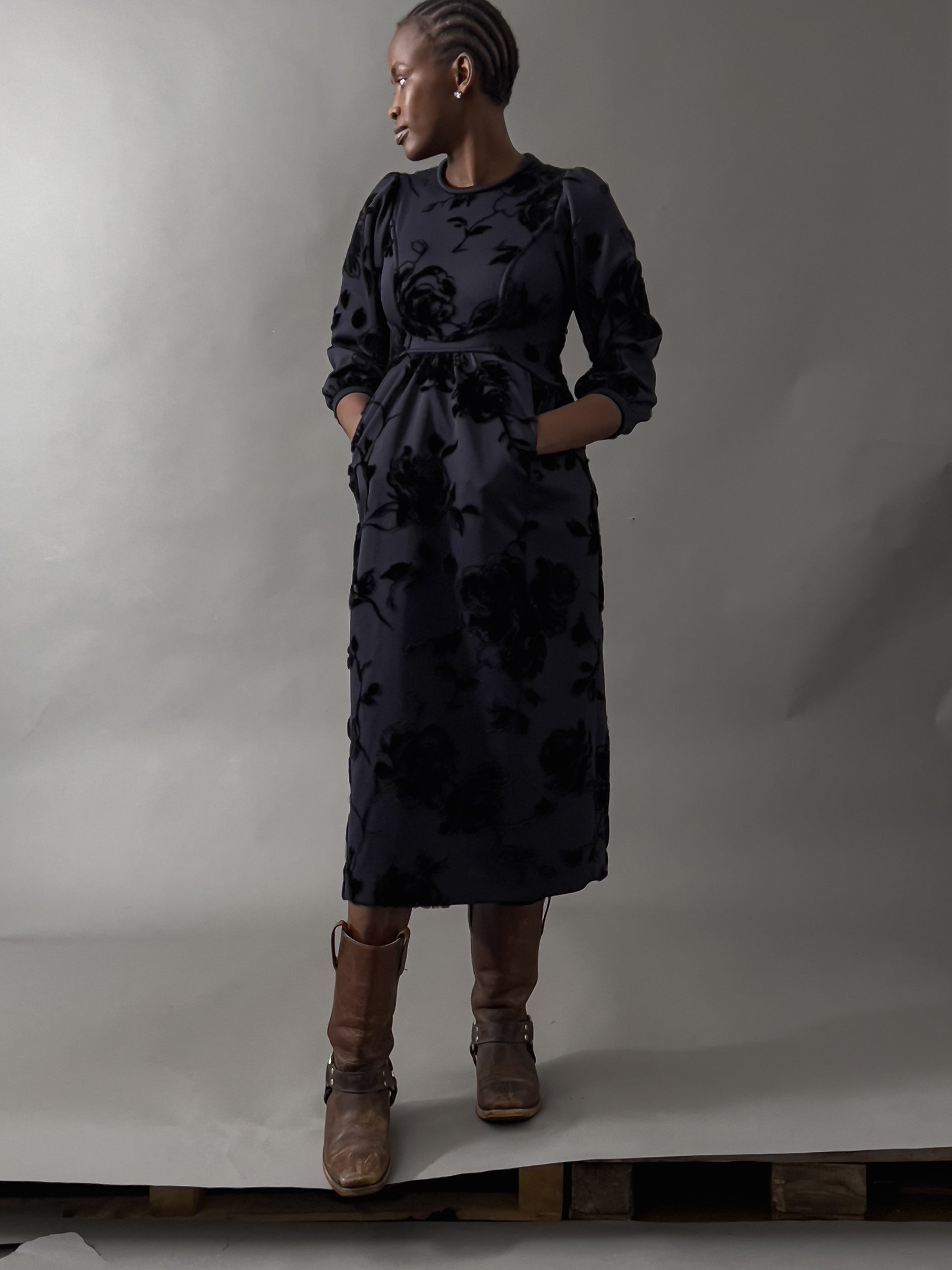 Ref. BEE DRESS - floral flocked print jersey dress