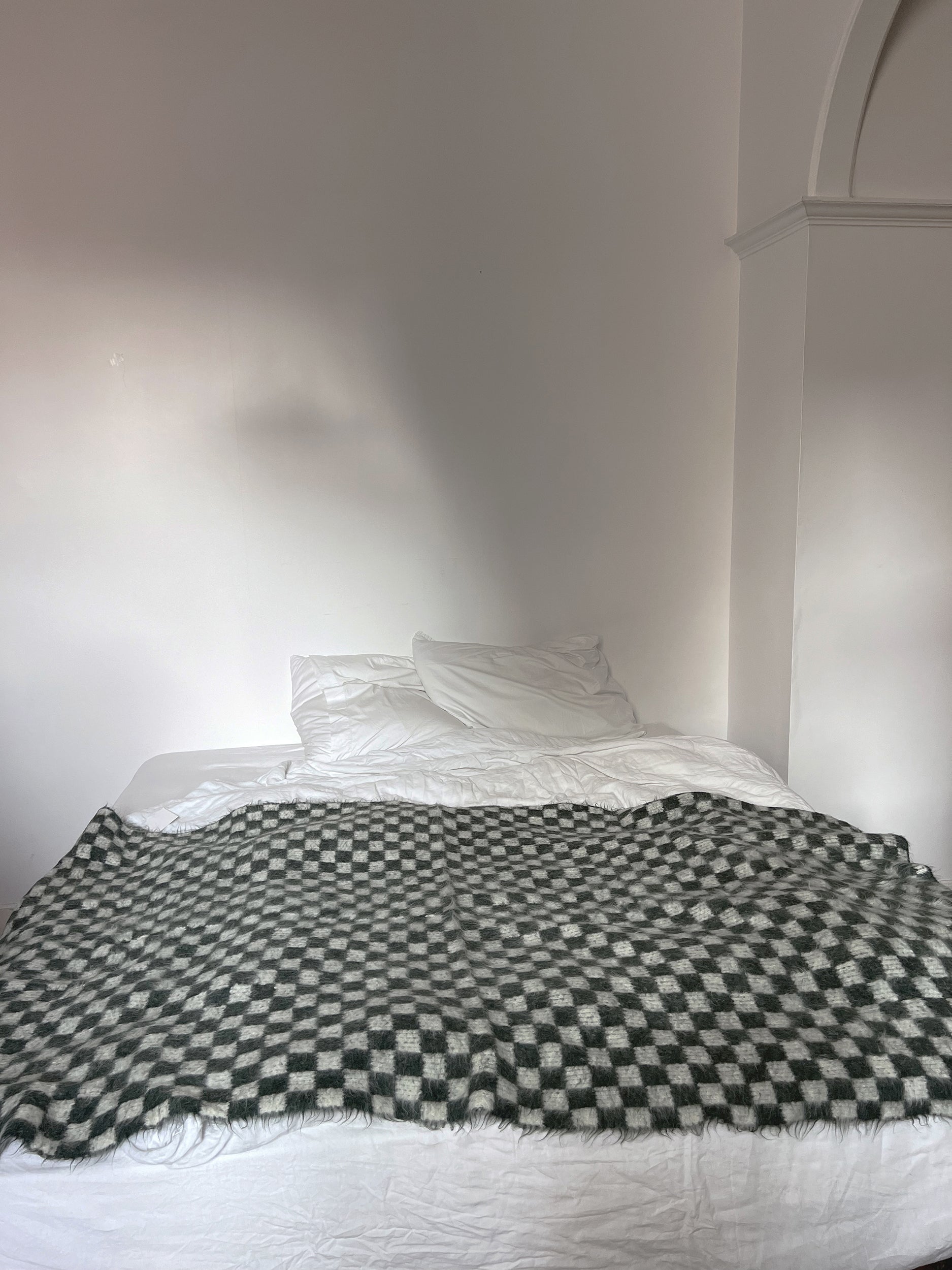 Ref. "CHECKERBOARD" blanket, 208 x 113 cm - forest green & off white