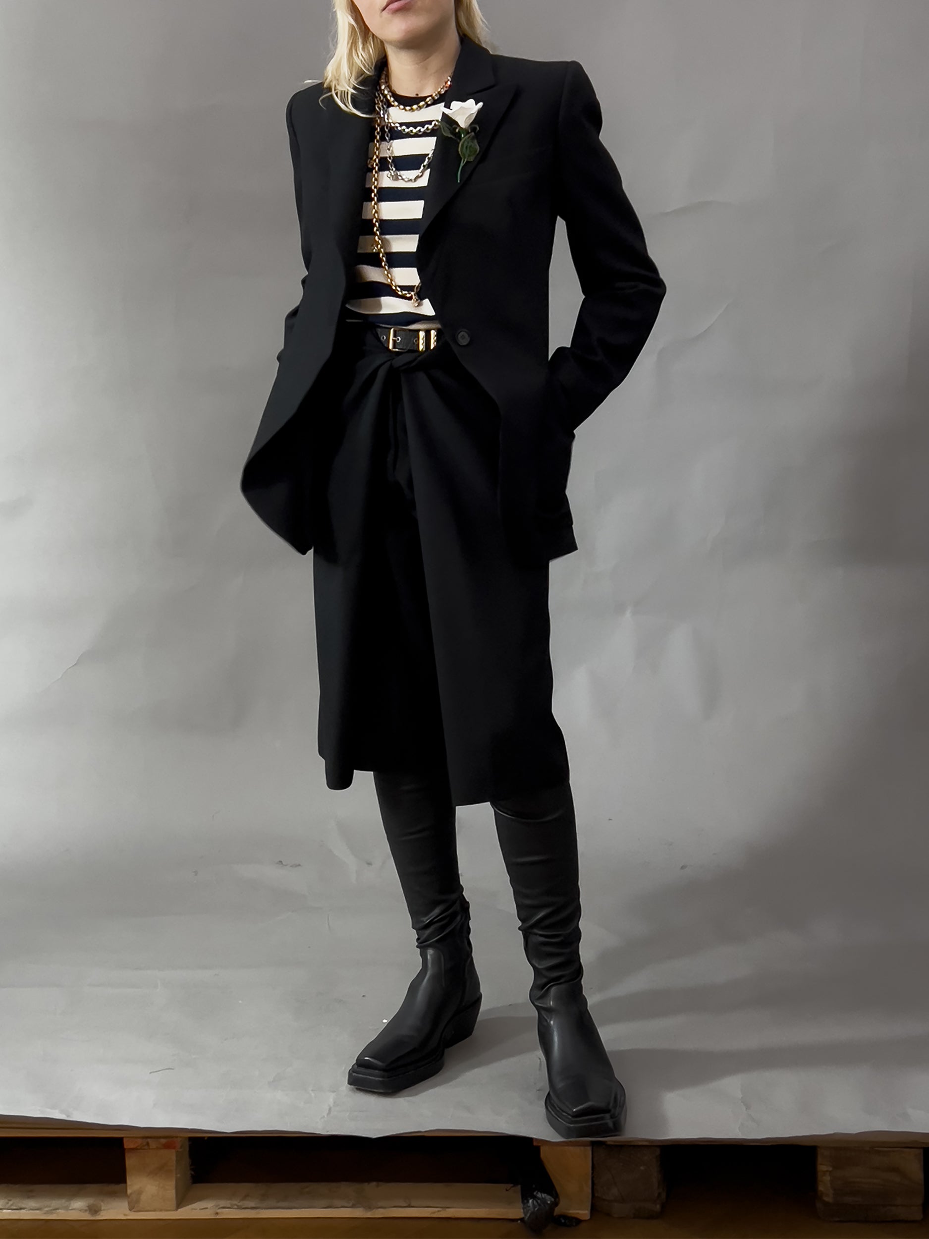 Ref:  GRACE JACKET - blk crepe tailored jacket
