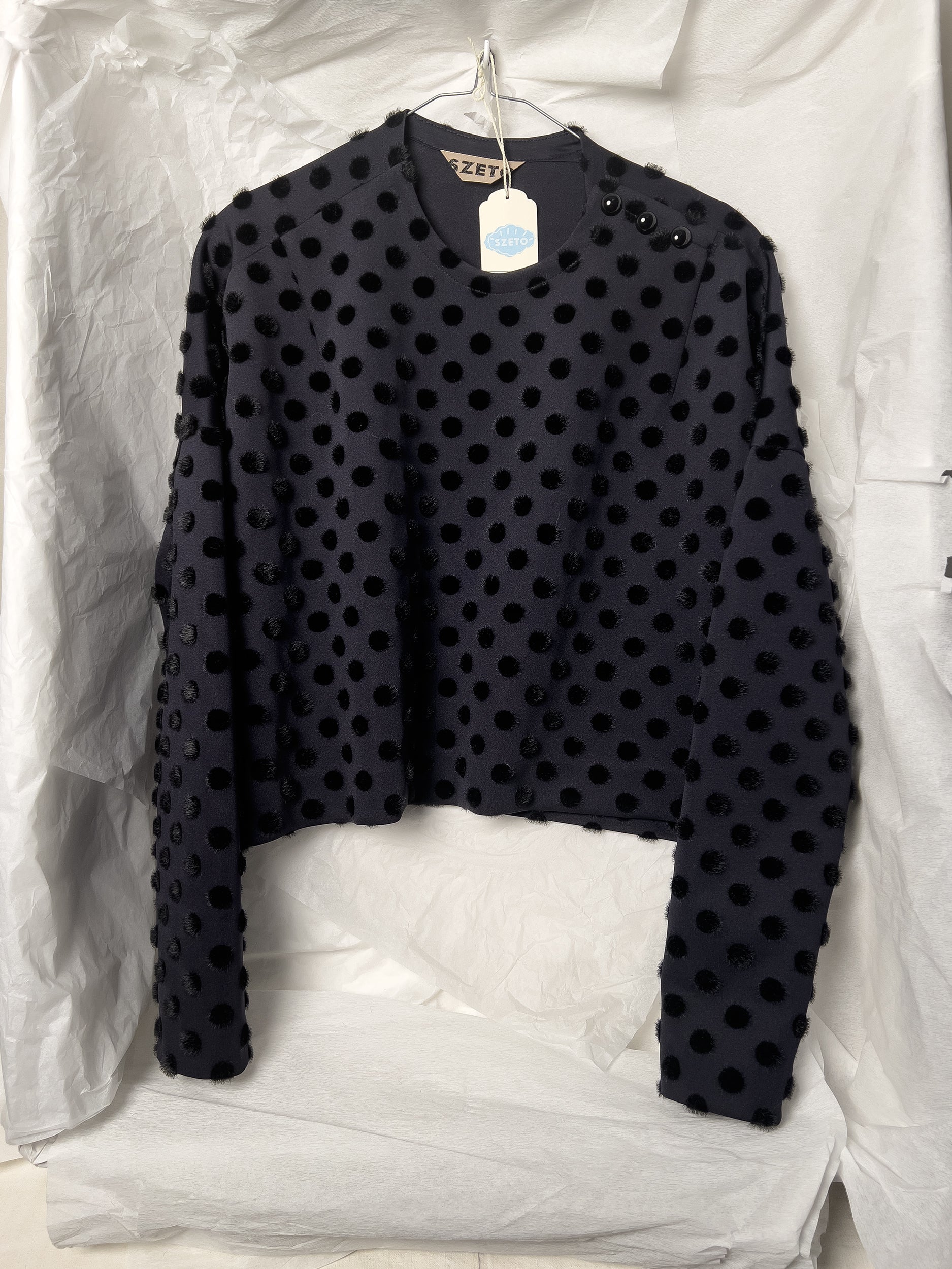 Ref. IOANA TOP - flocked polka dot jersey top