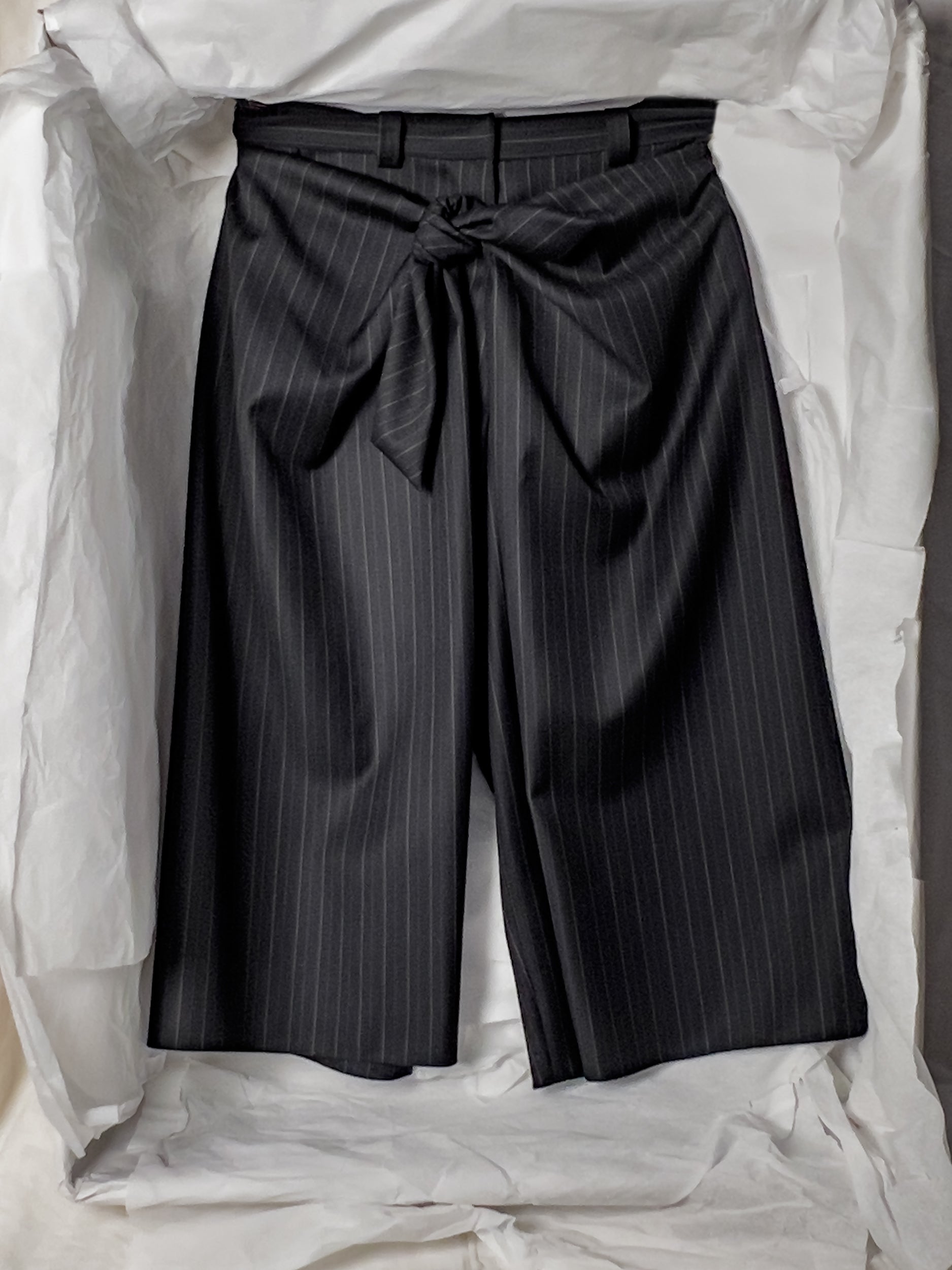 Ref. SVET P SK - pinstripe wrap front shorts